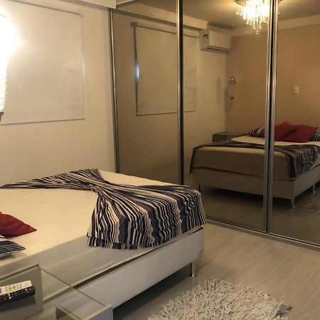Boulevar Das Palmeiras Apartment กัมโบรีอู ภายนอก รูปภาพ