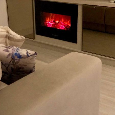 Boulevar Das Palmeiras Apartment กัมโบรีอู ภายนอก รูปภาพ